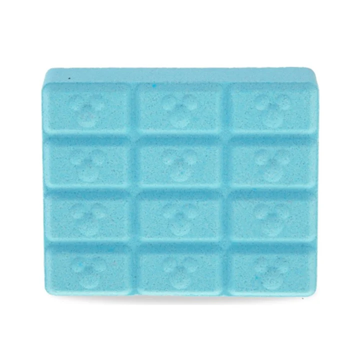 Mad Beauty Disney Colour Bath Fizzer Bambi Raspberry - Image 2